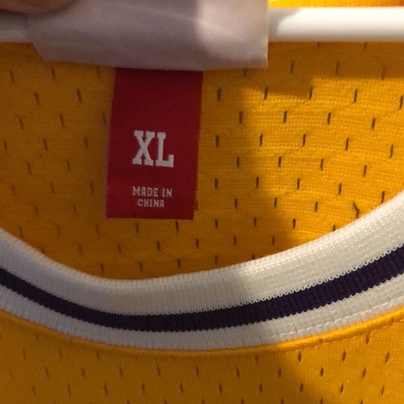 Lakers jersey - Picture 4 of 4